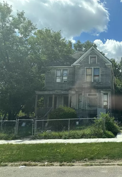 2251 Bewick St, Detroit, MI 48214