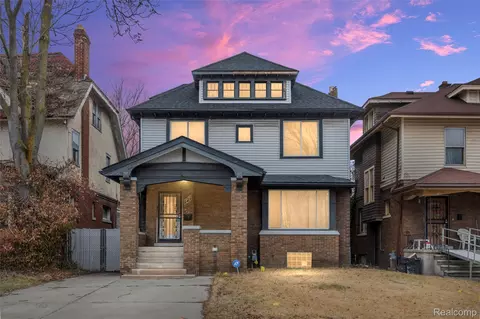 121 Colorado St, Highland Park, MI 48203