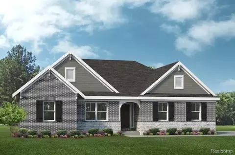 13743 Stone Falcon Dr, Shelby, MI 48315