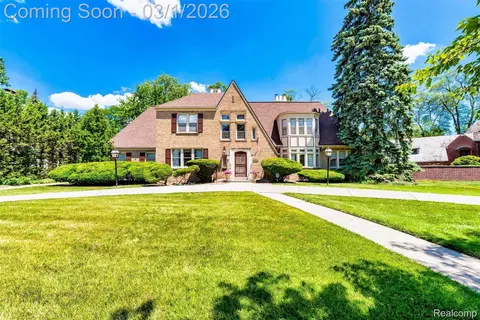 19480 Afton Rd, Detroit, MI 48203