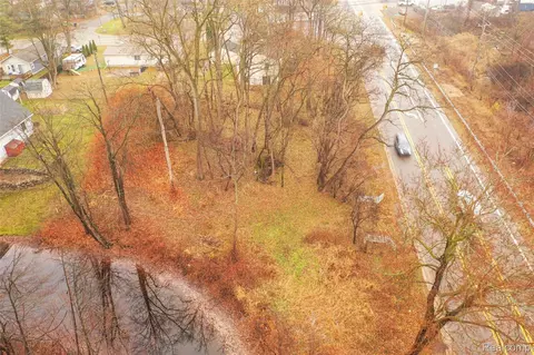 V/l Cooley Lake Road, White Lake, MI 48386