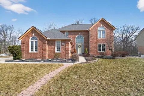 2859 Doncaster Dr, Canton, MI 48188