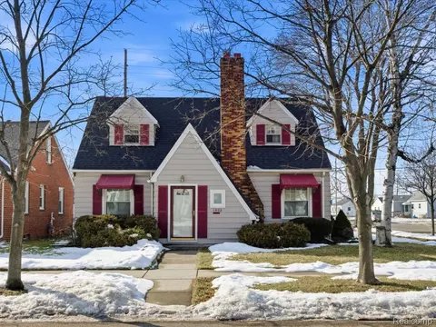 1403 22nd St, Port Huron, MI 48060