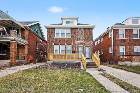 13723 Mapleridge St, Detroit, MI 48205