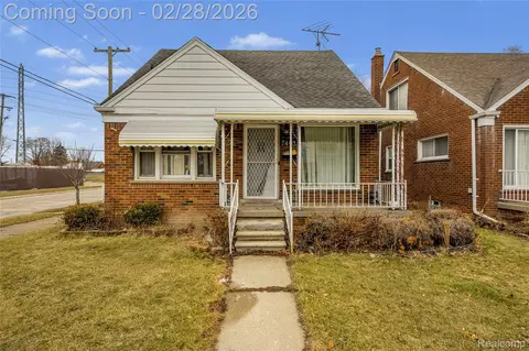 7401 Steadman St, Dearborn, MI 48126