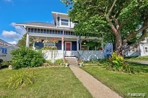 8152 S State Rd, Goodrich, MI 48438