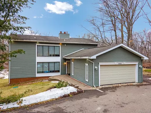 4651 Eddystone Cir, Independence, MI 48346