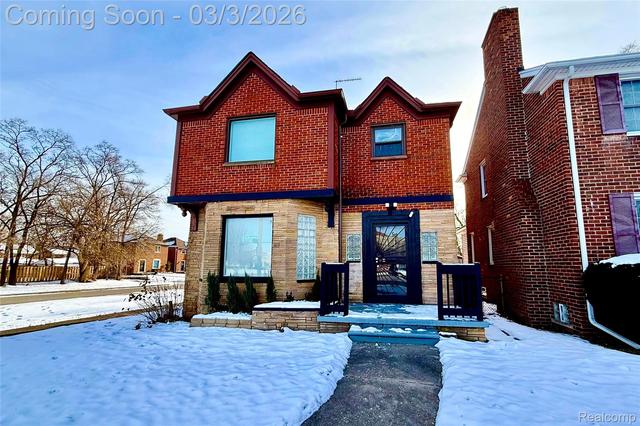 8401 W 7 Mile Rd, Detroit, MI 48221 | MLS# 20261011737 | 53 Photos - Movoto