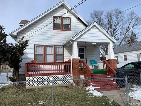 1024 Ossington Ave, Flint, MI 48507