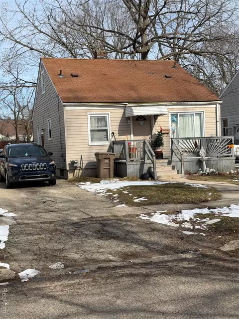643 E Mansfield Ave, Pontiac, MI 48340