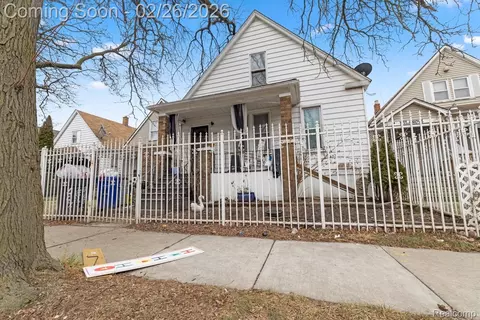6847 Bulwer St, Detroit, MI 48210