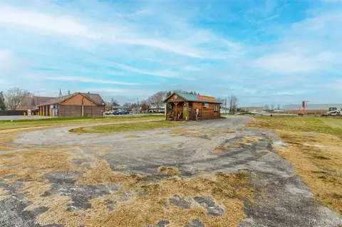 448 E Chicago Blvd, Britton, MI 49229 photo 10