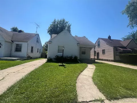 20244 Mccormick St, Detroit, MI 48224