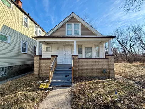 5044 Mcclellan St, Detroit, MI 48213
