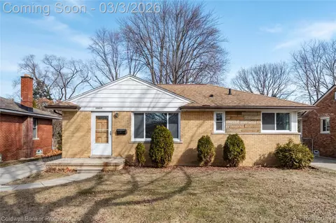 22617 Oconnor St, Saint Clair Shores, MI 48080