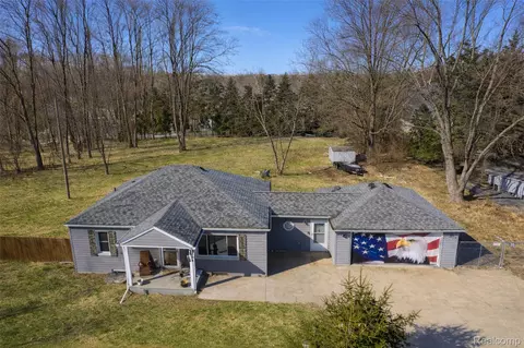 4701 Clintonville Rd, Village Of Clarkston, MI 48346