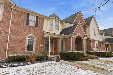 45645 Graystone Ln, Canton, MI 48187