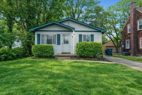 513 Stoddard Ave, East Lansing, MI 48823