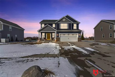 13184 River Rock Pass, Fenton, MI 48451
