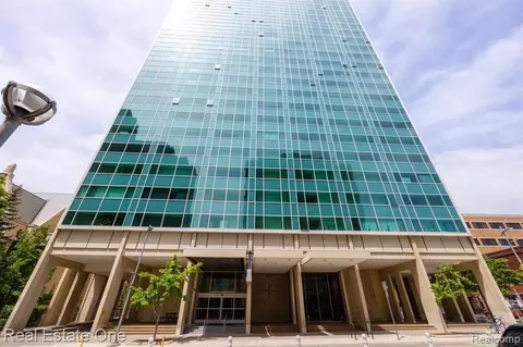 555 E William St #15J, Ann Arbor, MI 48104