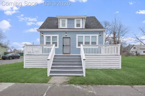 3438 Mcclellan St, Detroit, MI 48214