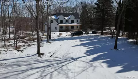 6106 E River Rd, Flint, MI 48433 photo 11