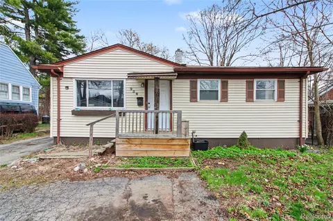 258 Voorheis St, Pontiac, MI 48341