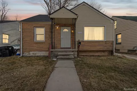 3027 Bassett St, Detroit, MI 48217