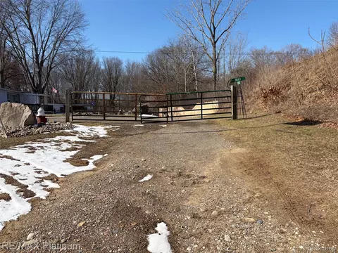 Exterior - 6787 Coon Hill Rd, Henrietta, MI 49259 photo 2 of 2