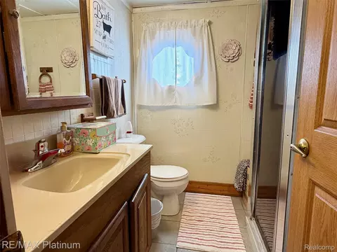 Bath - 6787 Coon Hill Rd, Henrietta, MI 49259 photo 1 of 1