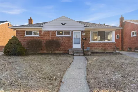28686 Herbert St, Madison Heights, MI 48071
