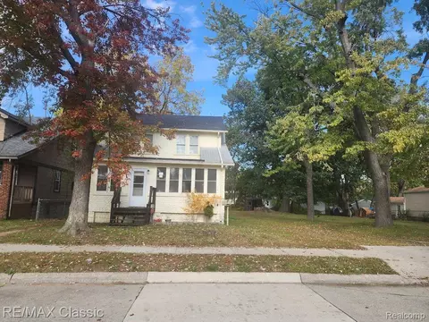 11227 Jackson Ave, Warren, MI 48089