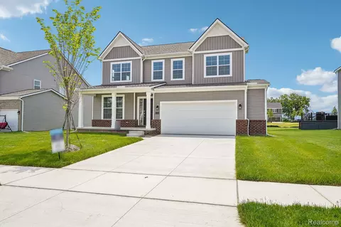 27151 Gallop Way, Saline, MI 48176