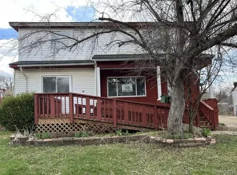 151 W Sheffield Ave, Pontiac, MI 48340