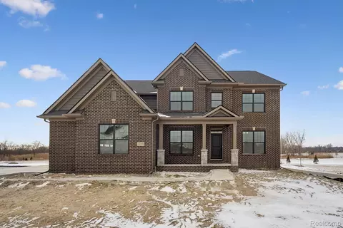 12220 Romeo Ln, Washington, MI 48094