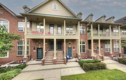 421 Village Dr, Walled Lake, MI 48390