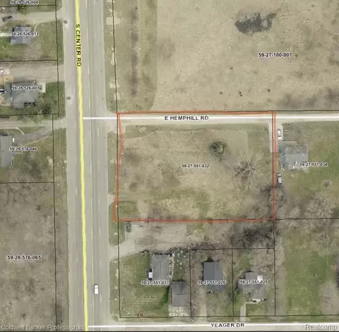 3267 S Center Rd, Burton, MI 48519