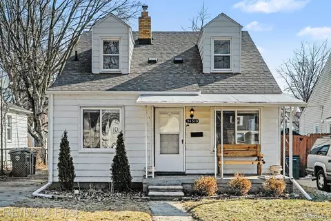 24310 Kipling St, Oak Park, MI 48237