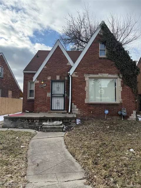 9997 Robson St, Detroit, MI 48227