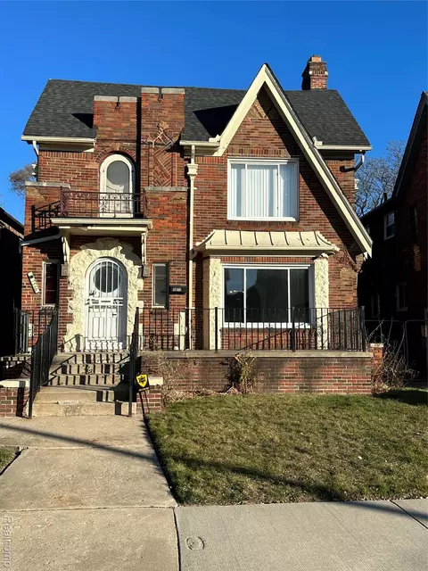 17566 Stoepel St, Detroit, MI 48221