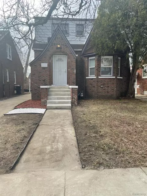 9555 Coyle St, Detroit, MI 48227