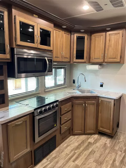 831 Main St, Au Gres, MI 48703 photo 7