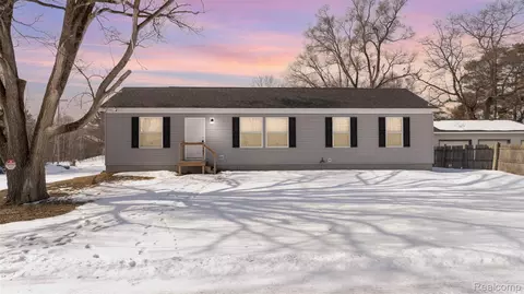 3307 Euclid Ave, Lupton, MI 48635