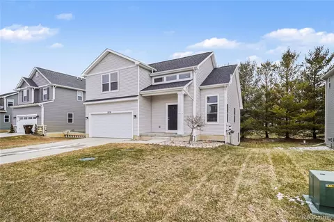 5236 E Autumn Kirsten Dr, Handy, MI 48836