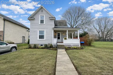 162 Perkins St, Pontiac, MI 48342