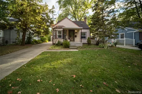 1673 West Blvd, Berkley, MI 48072