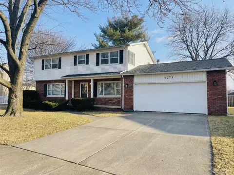 5273 Fairway Dr, Monitor, MI 48706