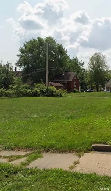 40 W Glenwood St, Ecorse, MI 48229