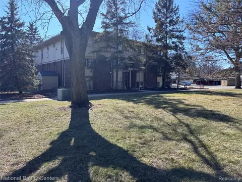 22243 Kinyon St #1, Taylor, MI 48180