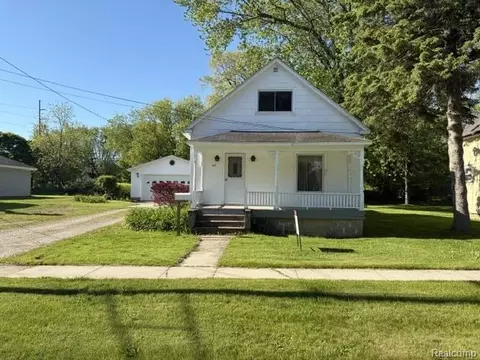 52 Carrington St, Harbor Beach, MI 48441